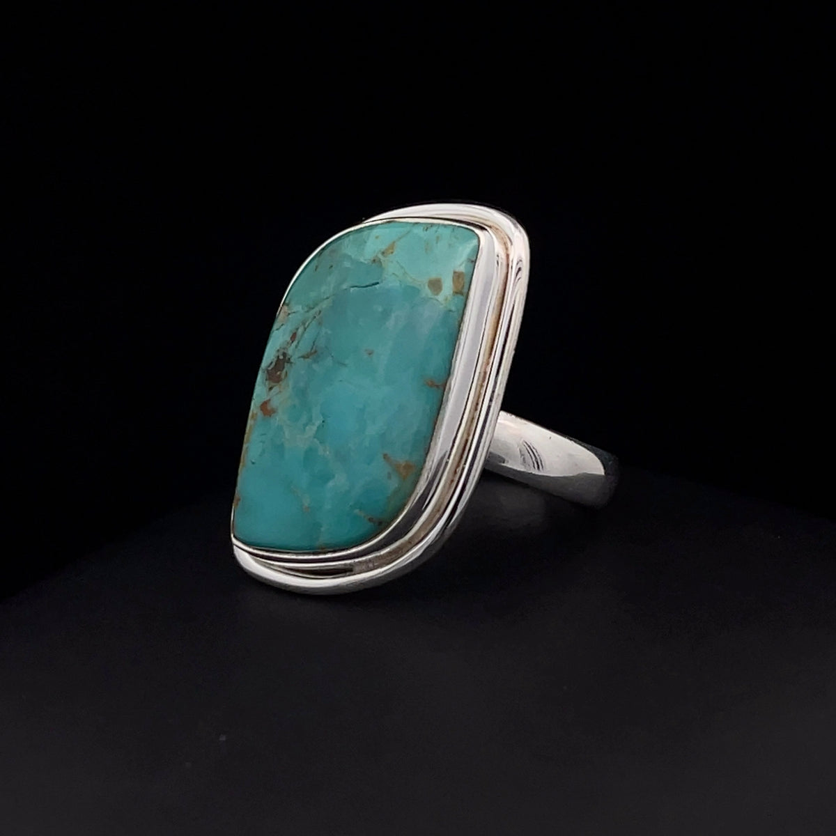 Sterling Silver Kingman Turquoise Ring Size 7