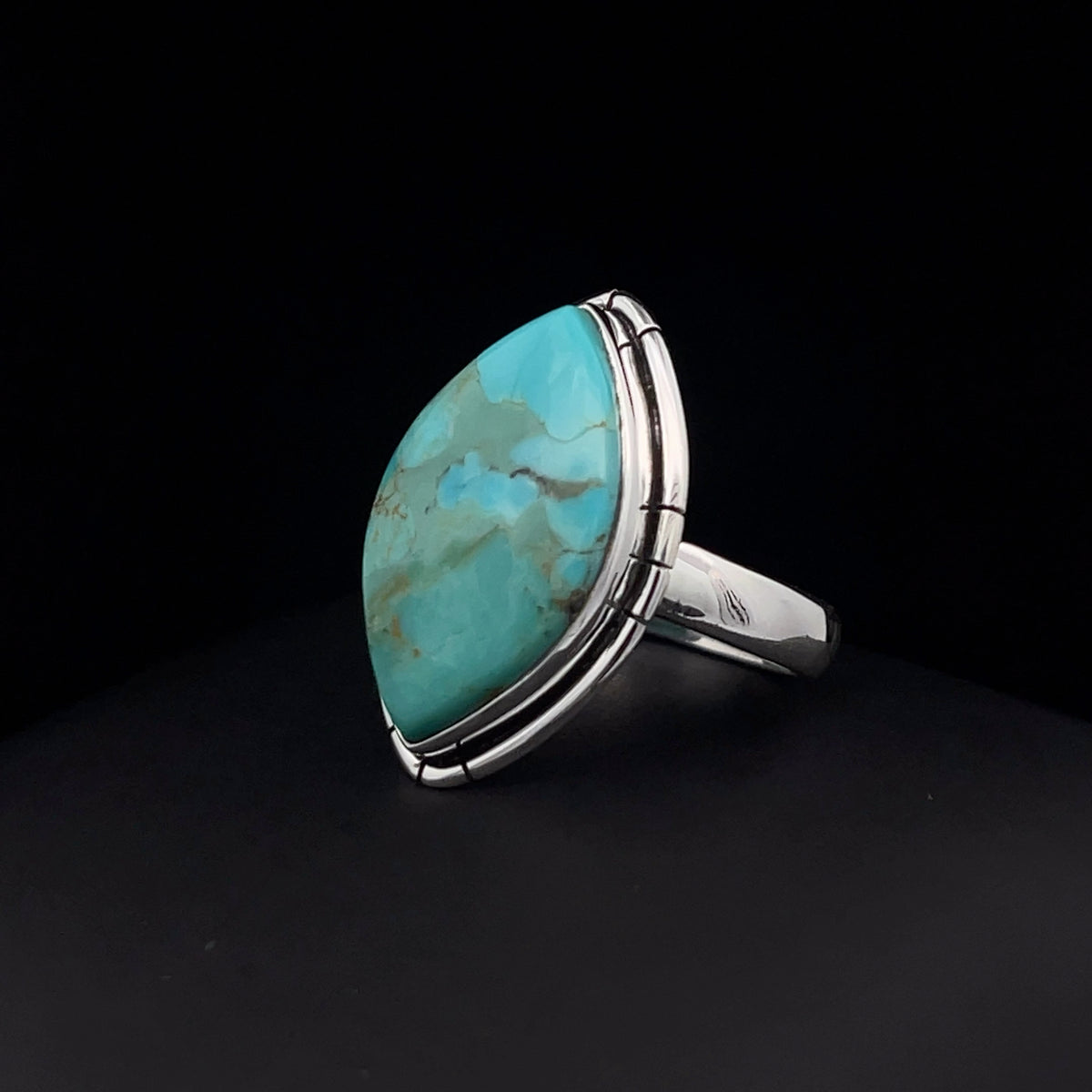 Sterling Silver Kingman Turquoise Ring Size 7
