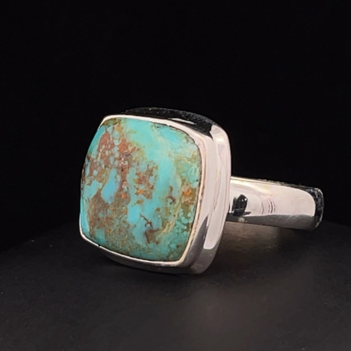 Sterling Silver Kingman Turquoise Ring Size 7