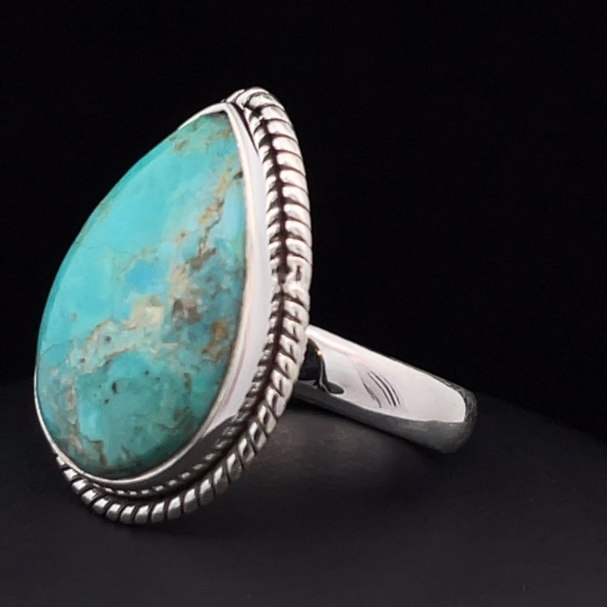 Sterling Silver Kingman Turquoise Ring Size 7