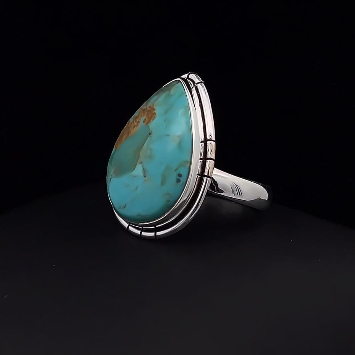 Sterling Silver Kingman Turquoise Ring Size 7