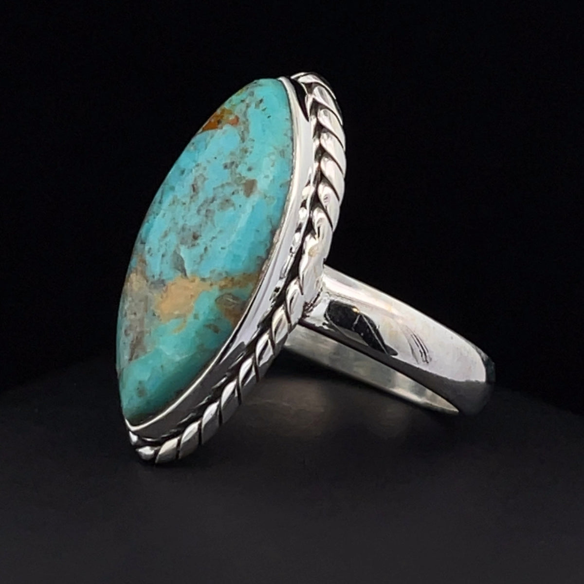 Sterling Silver Kingman Turquoise Ring Size 7