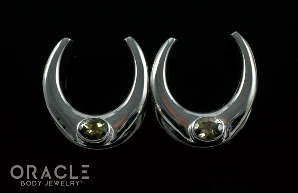 5/8" (16mm) White Brass Saddles with Faceted Peridot