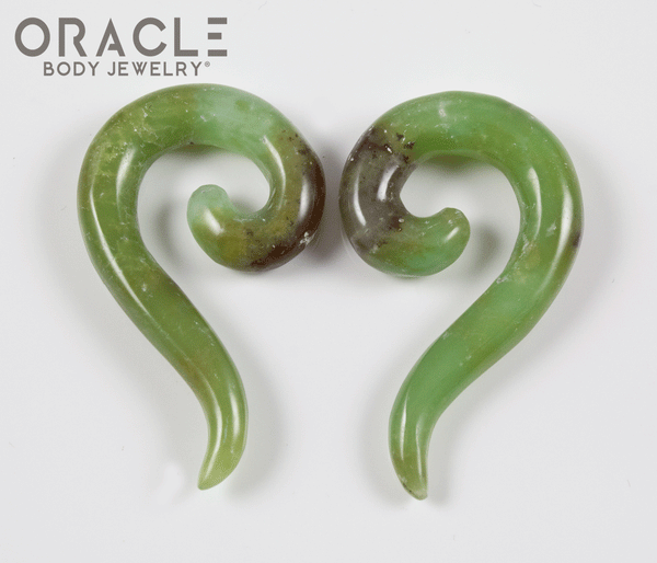 2g Chrysoprase Tail Spirals