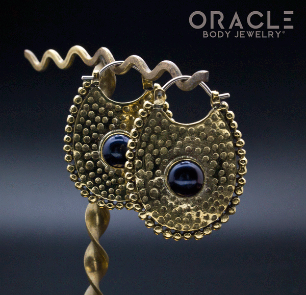Coven with Black Pearls