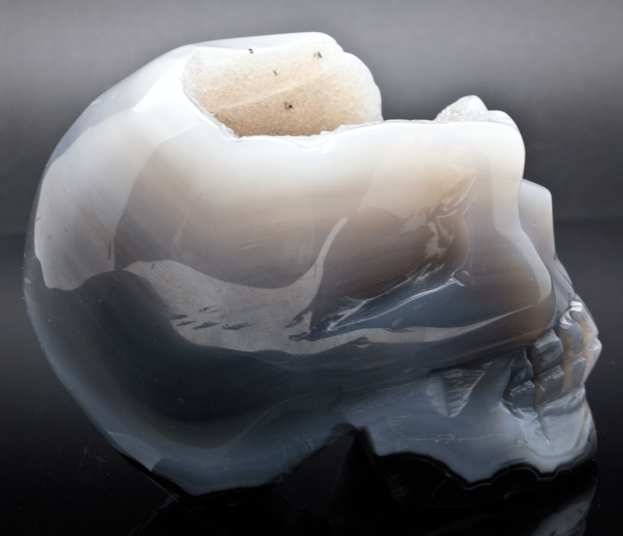 Druzy Agate Skull Carving
