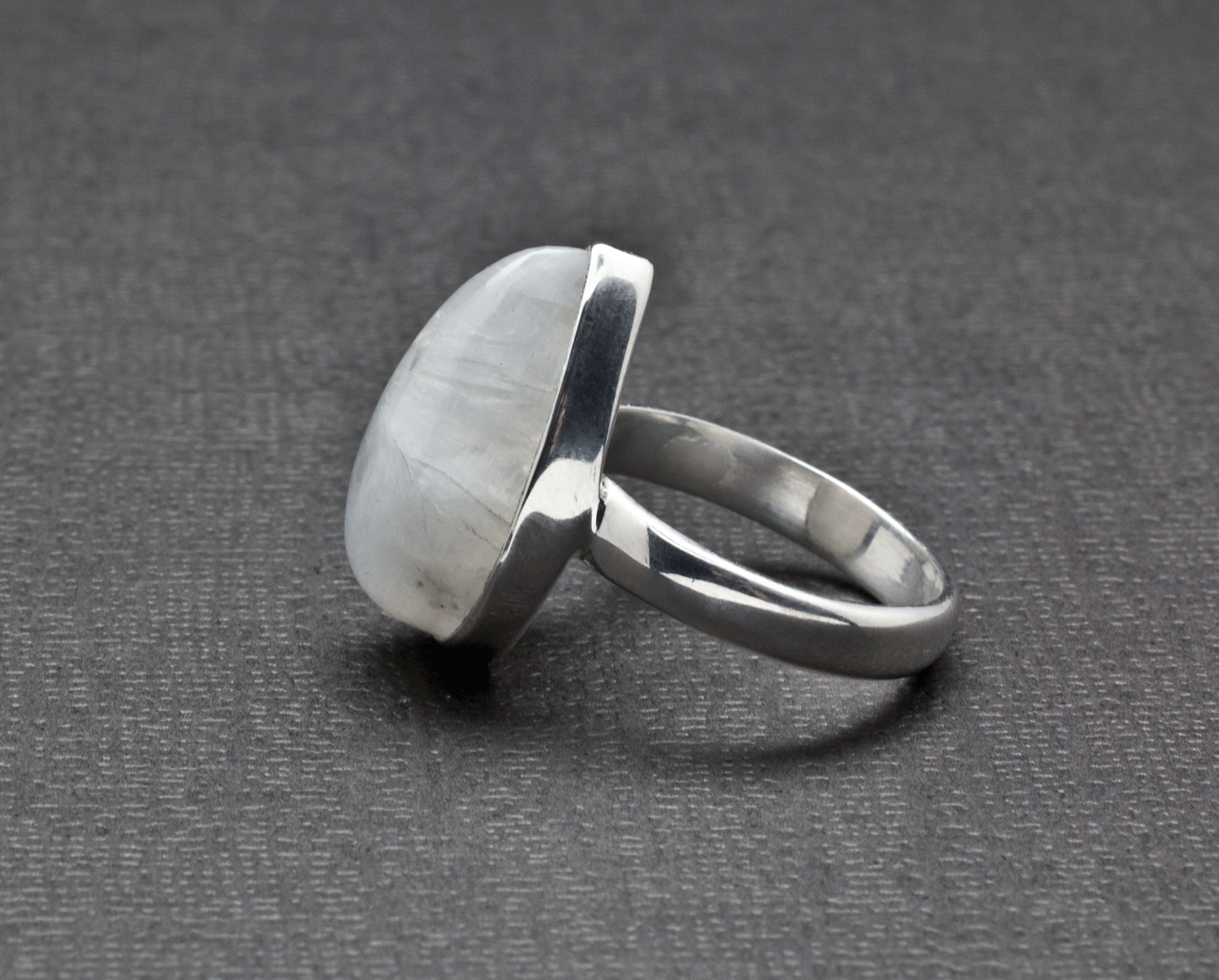 Sterling Silver Moonstone Ring Size 6