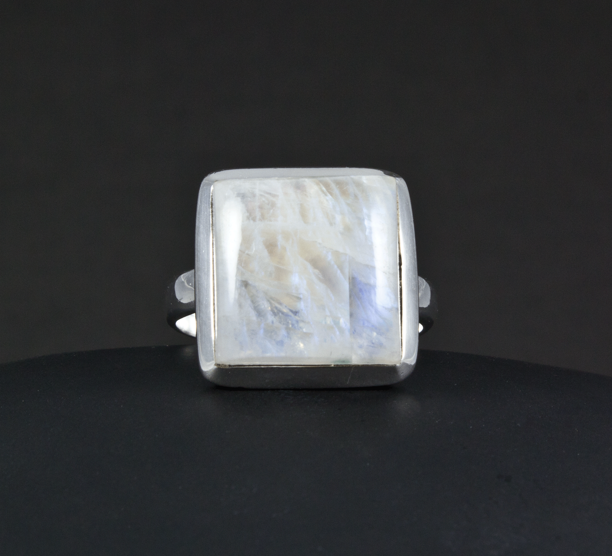 Sterling Silver Moonstone Ring Size 8