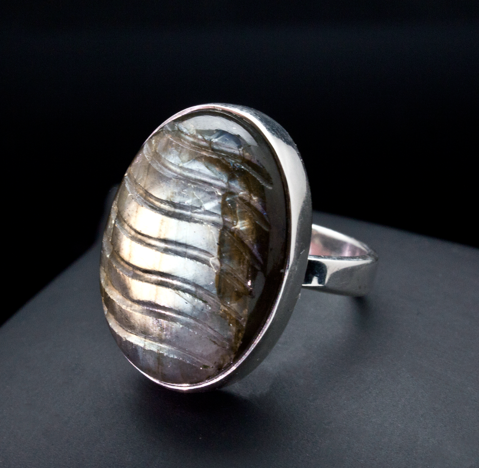 Sterling Silver Carved Labradorite Ring Size 7