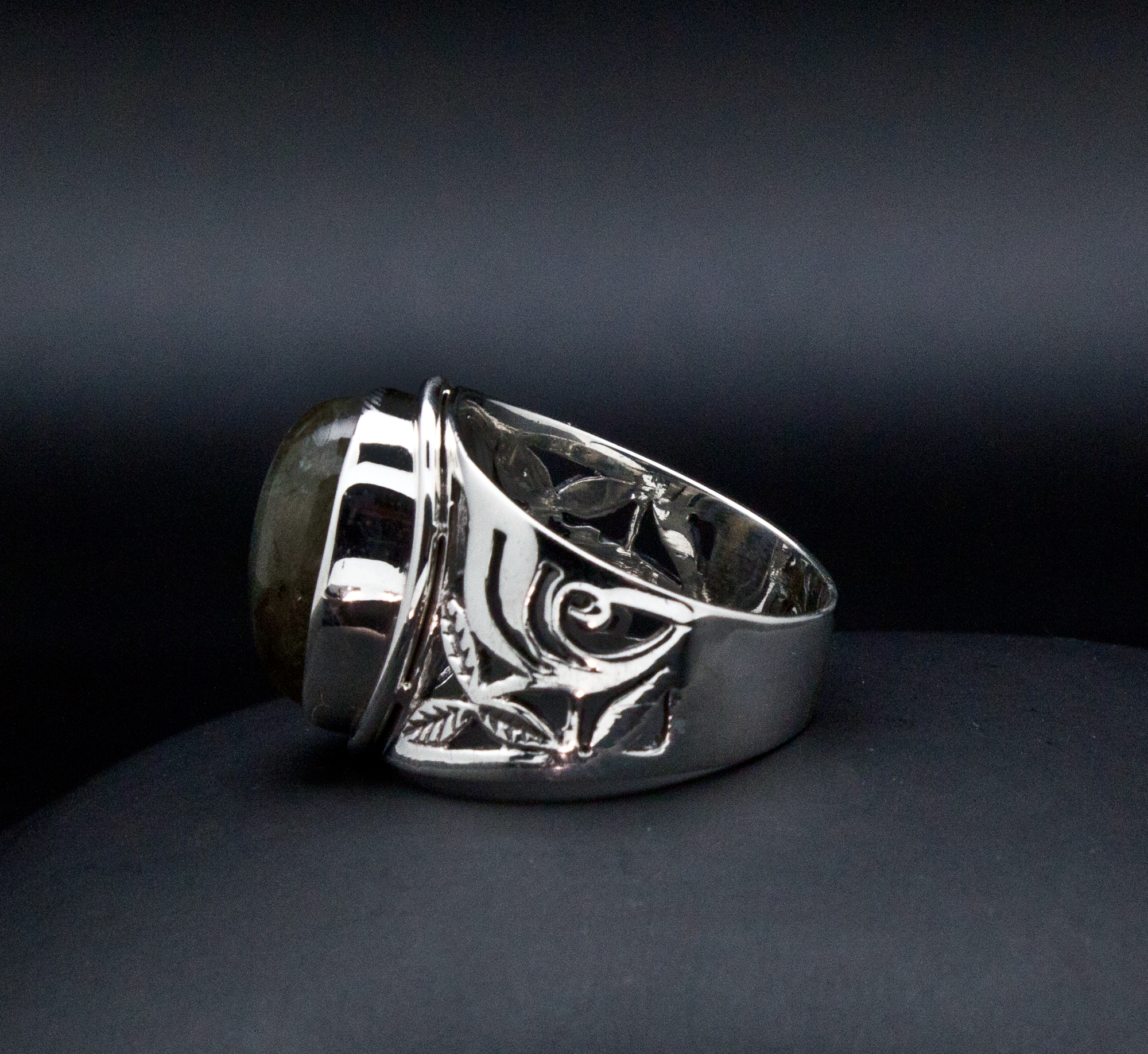 Sterling Silver Labradorite Ring Size 7