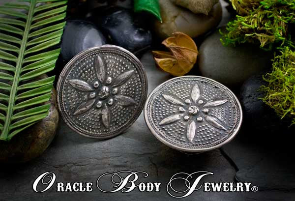 Large Akha Floral Metal Plugs