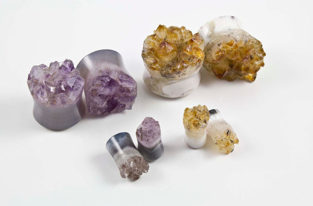 Druzy stone plugs in multiple materials 