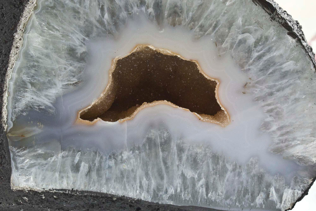 stone specimens, and carvings that are not body jewelry 