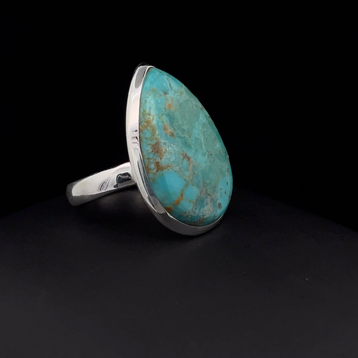 Sterling Silver Kingman Turquoise Ring Size 7