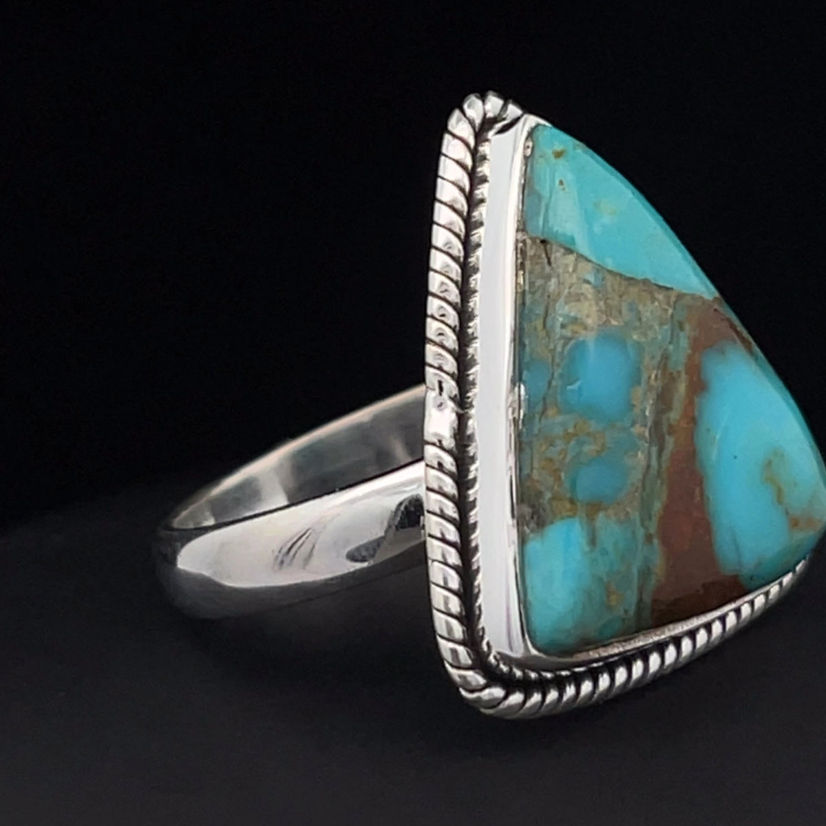 Sterling Silver Kingman Turquoise Ring Size 7