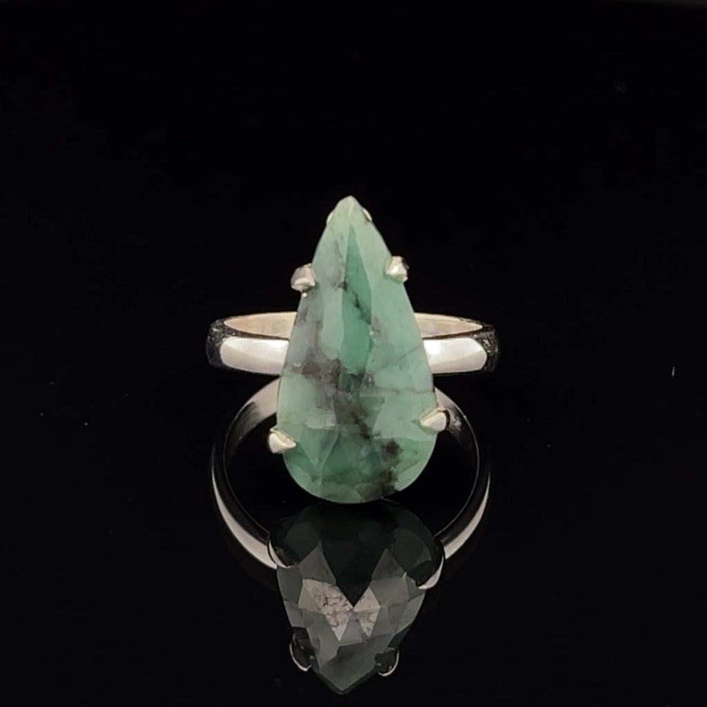 Sterling Silver Emerald Ring Size 5