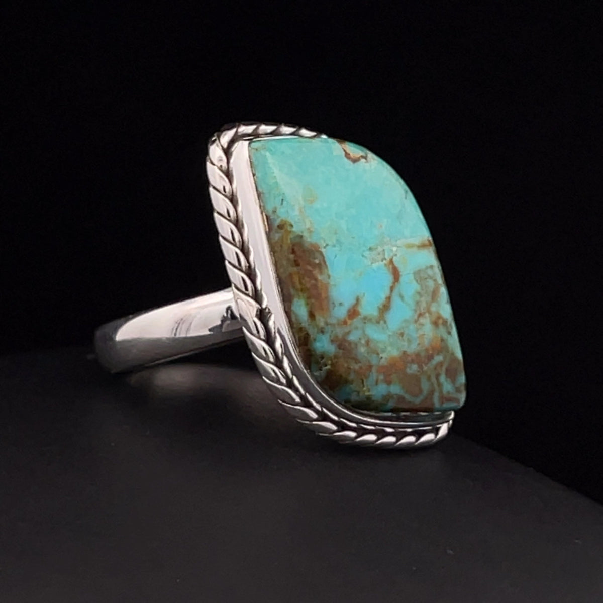 Sterling Silver Kingman Turquoise Ring Size 8