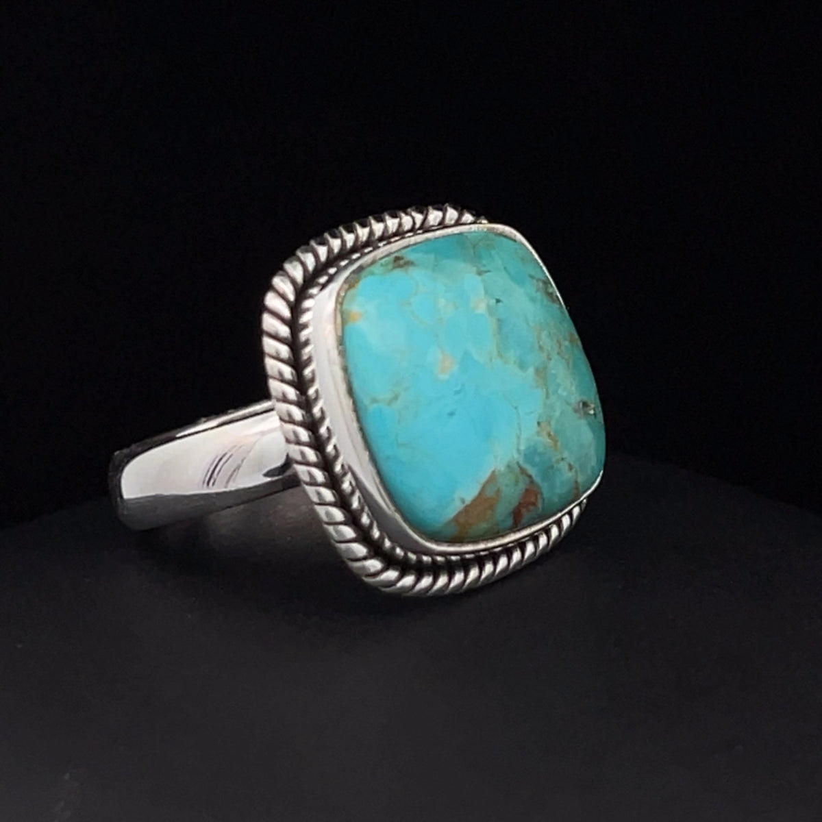 Sterling Silver Kingman Turquoise Ring Size 6.5
