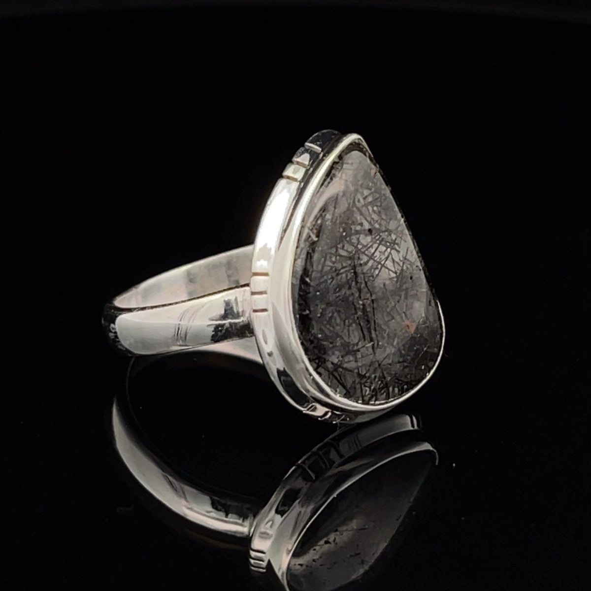Sterling Silver Tourmalated Quartz Ring Size 8