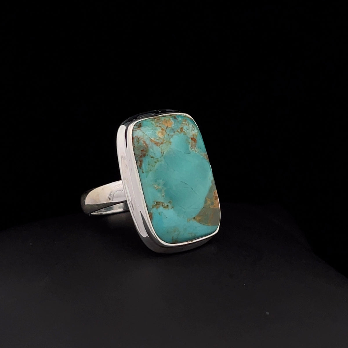 Sterling Silver Kingman Turquoise Ring Size 7