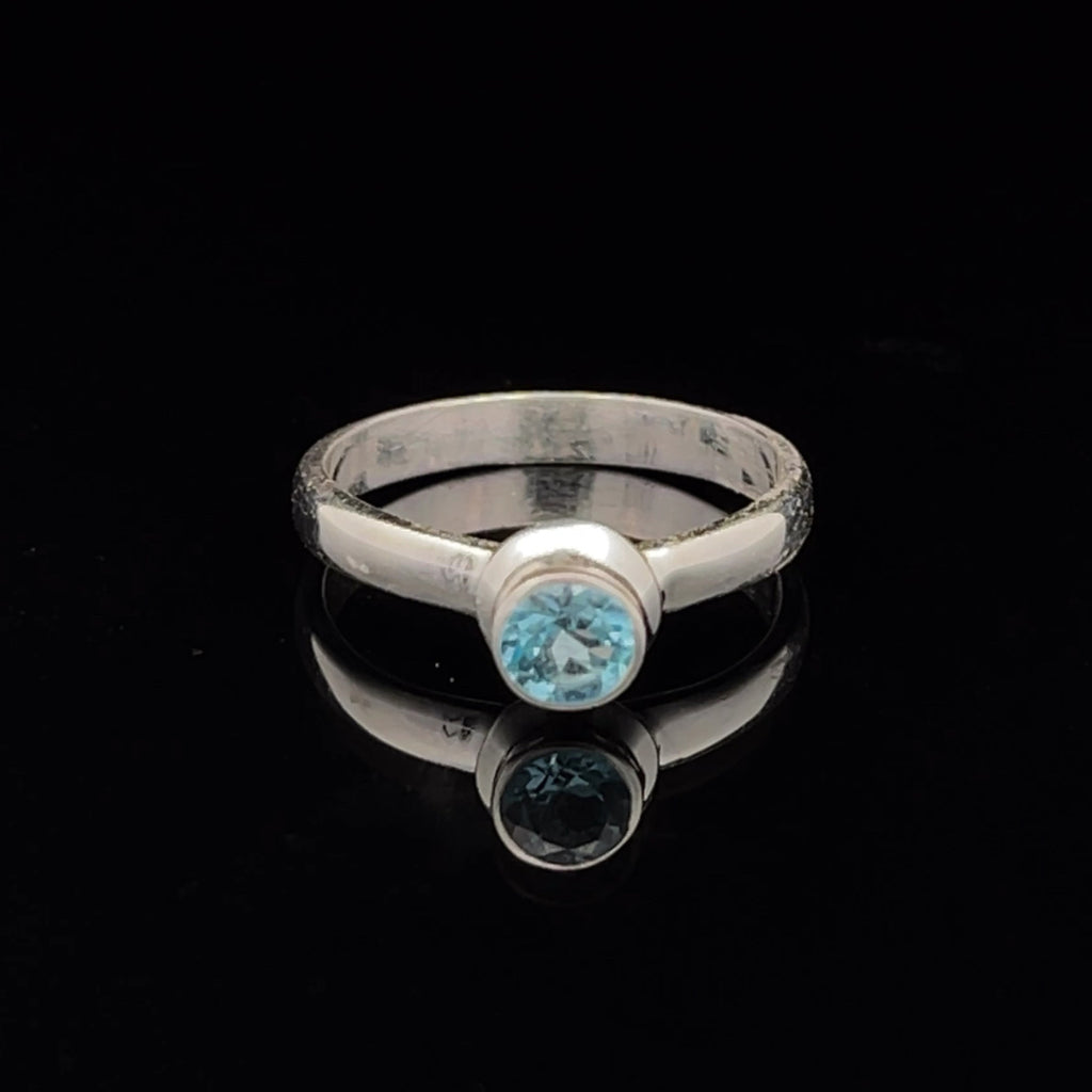 Sterling Silver Swiss Topaz Ring Size 8