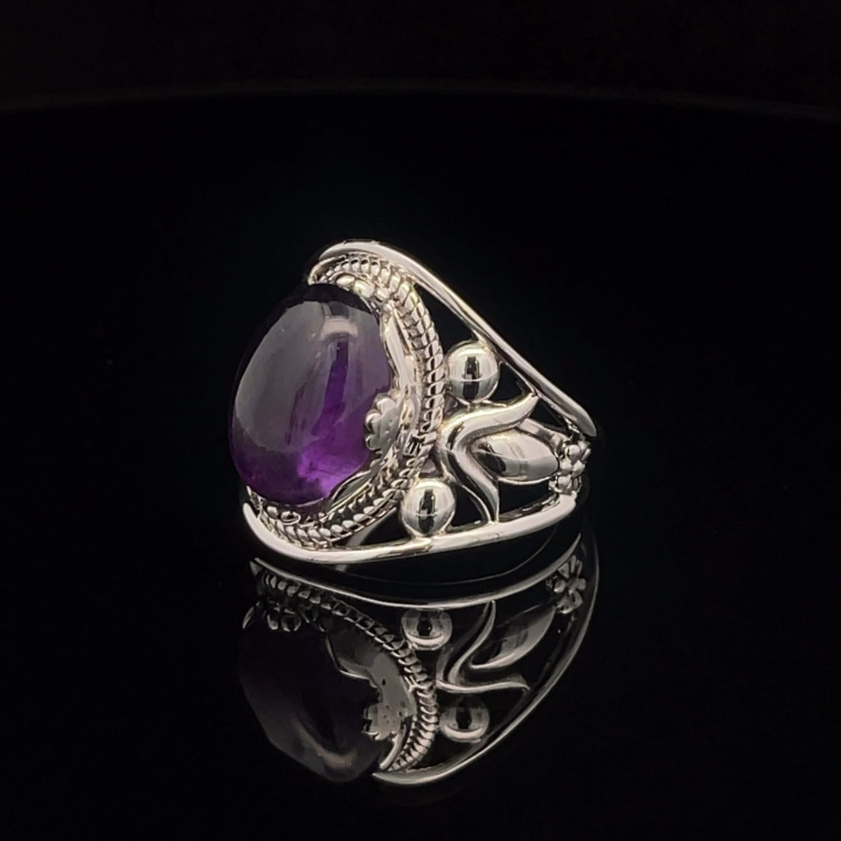 Sterling Silver Amethyst Ring Size 7