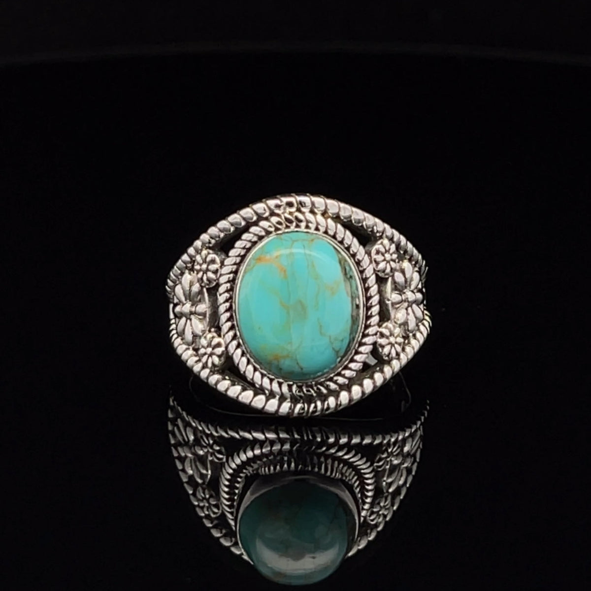 Sterling Silver Kingman Turquoise Ring Size 7