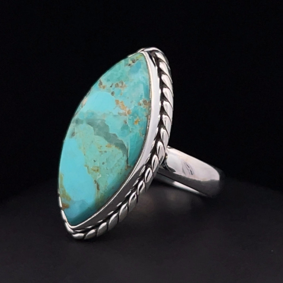 Sterling Silver Kingman Turquoise Ring Size 5.5