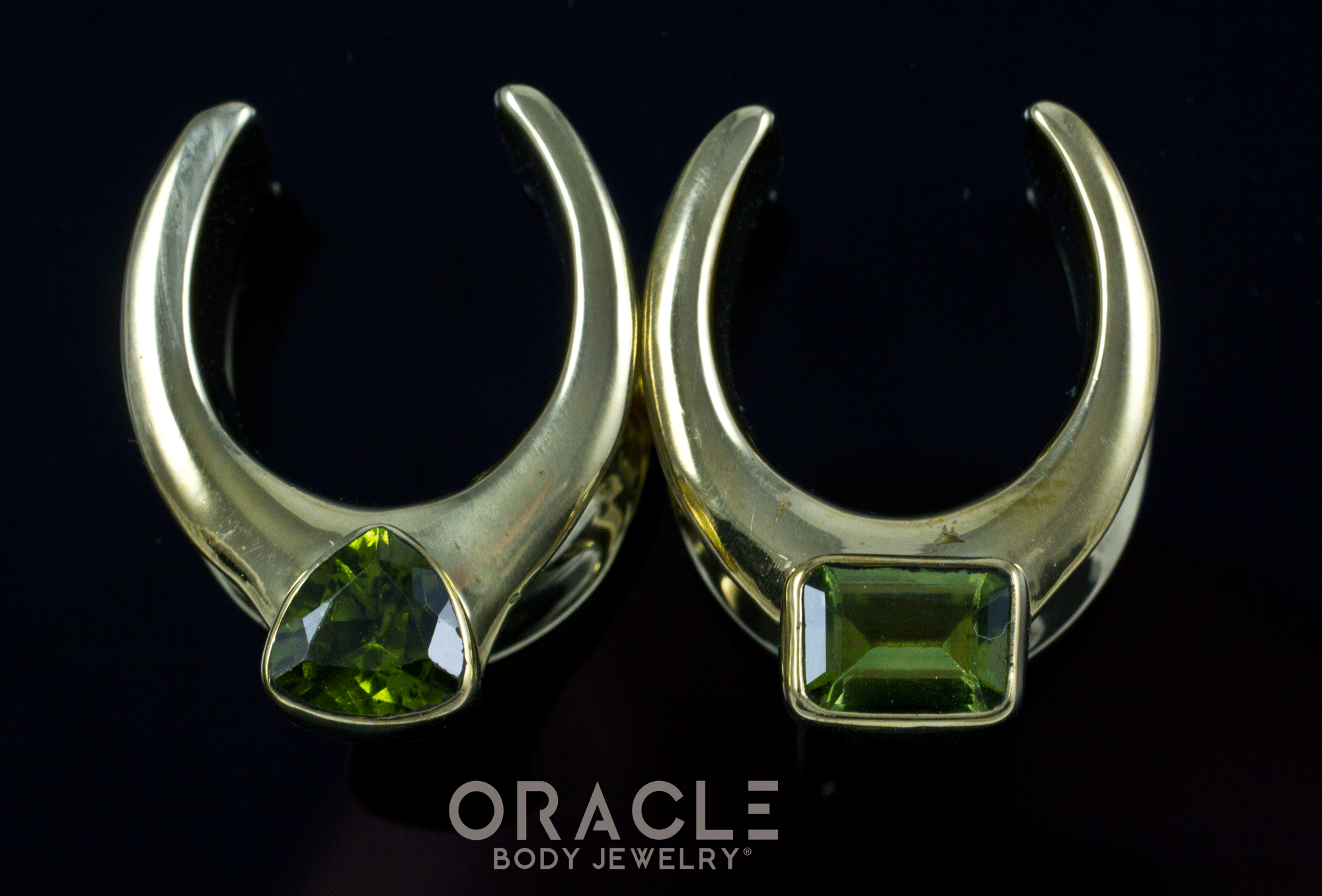 3/4" (19mm) Brass Saddles with Peridot