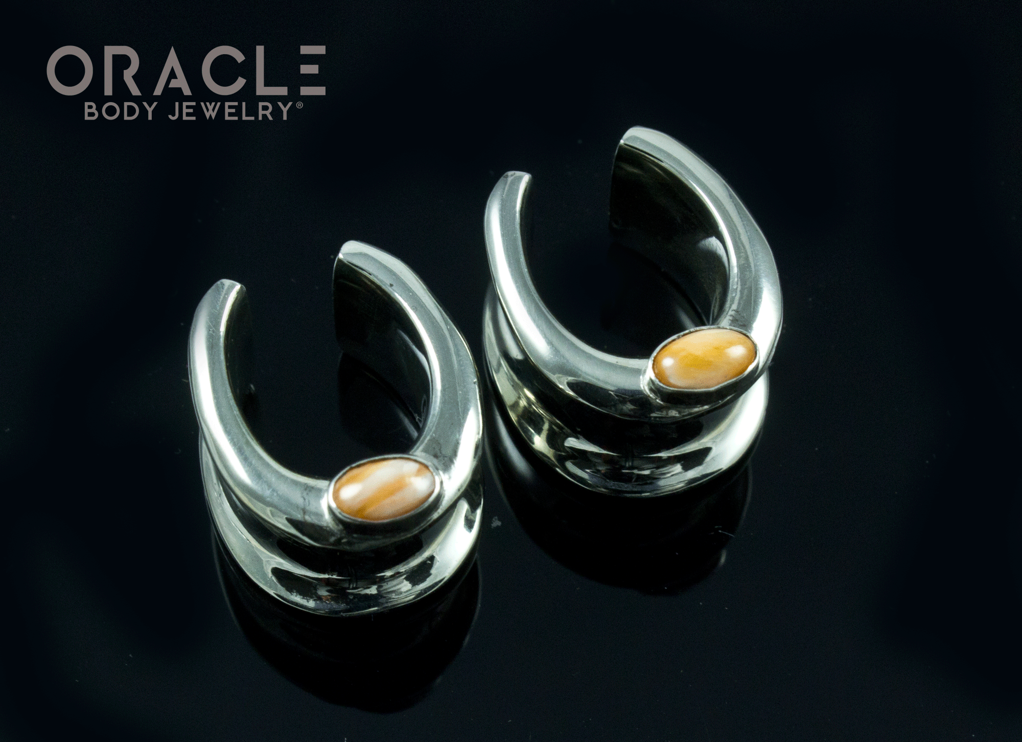 1/2" (12.5mm) White Brass Saddles with Spiny Oyster