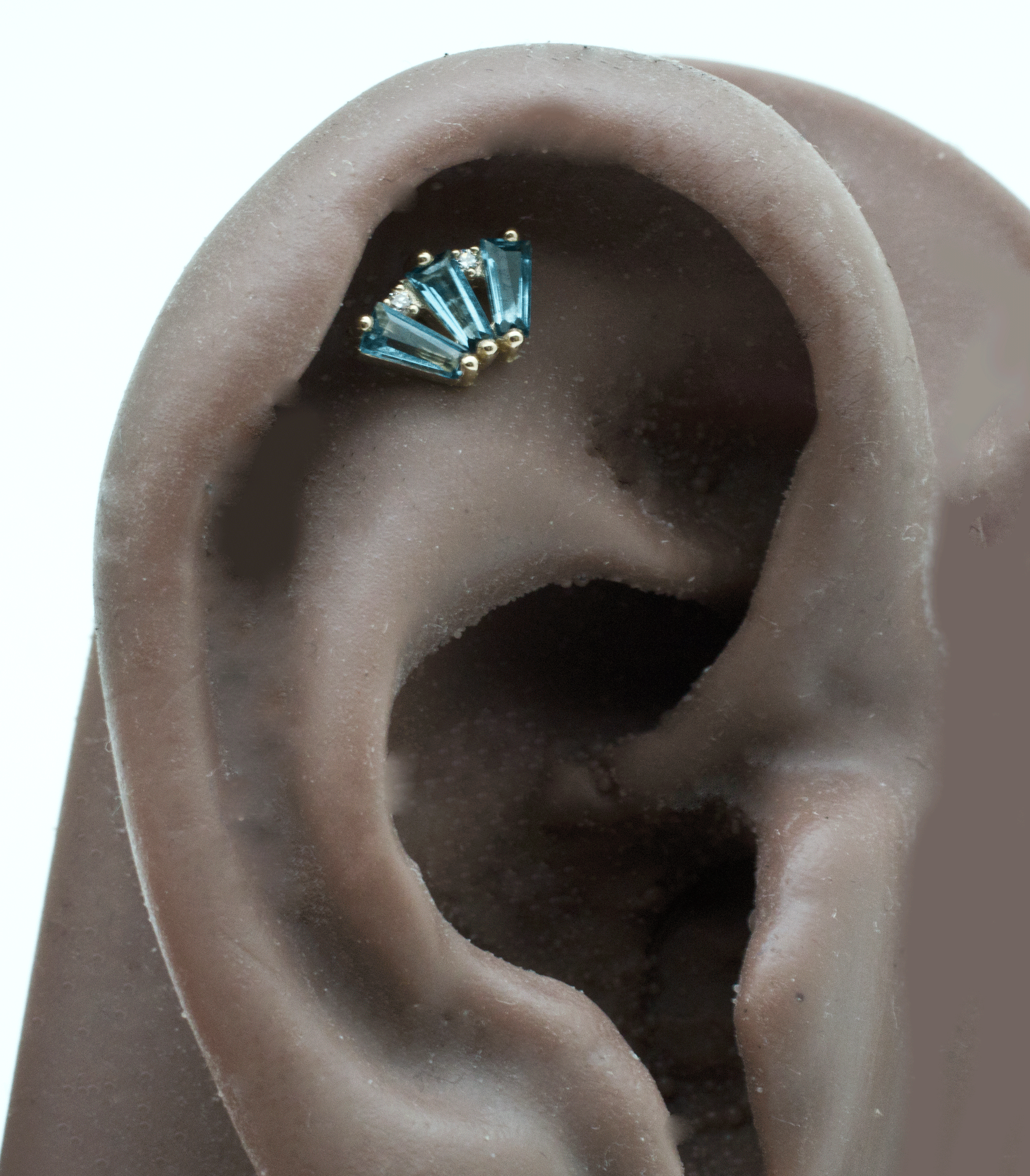 14k Yellow Gold Triple Crown London Blue Topaz and Diamonds Threadless End