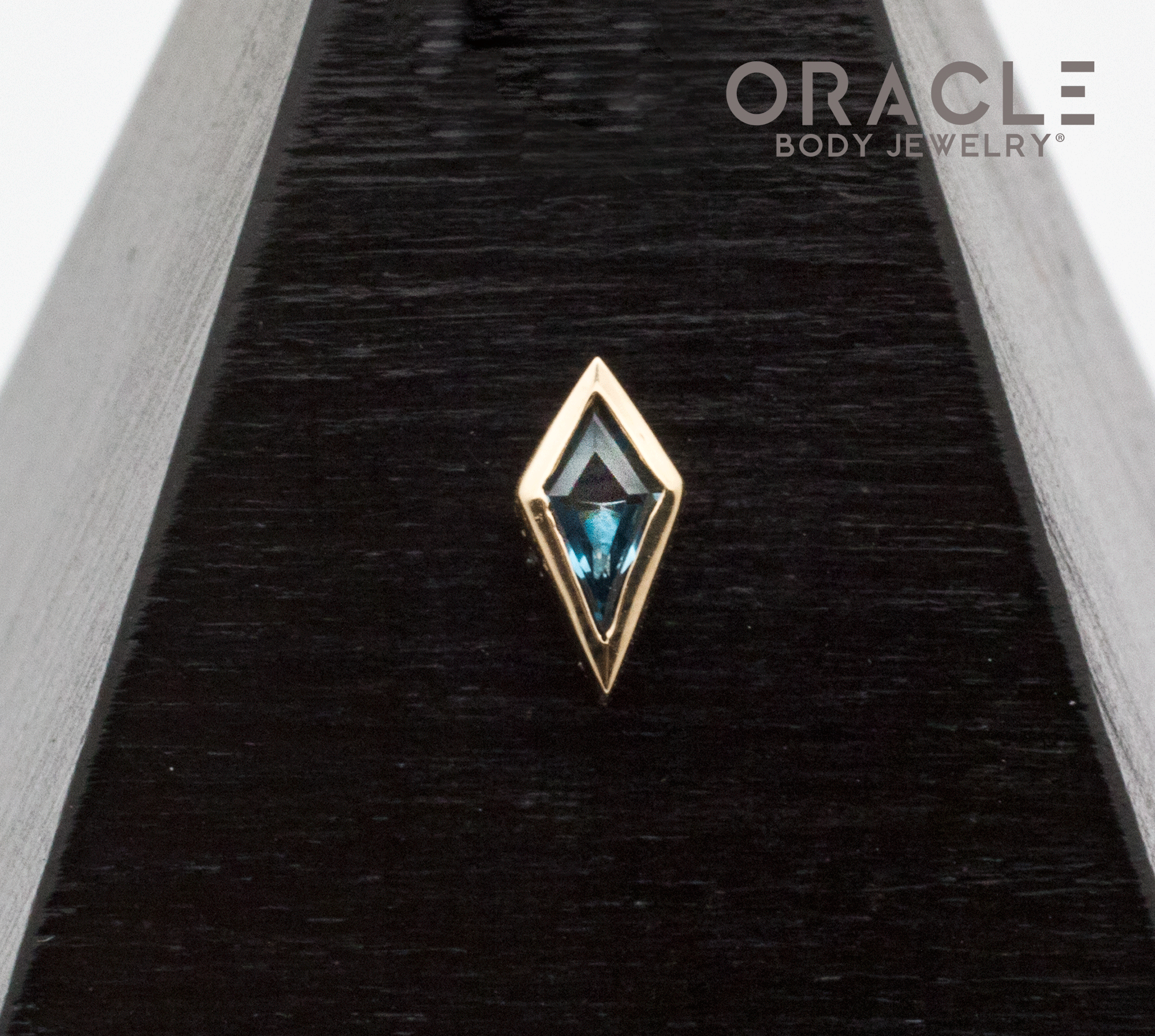 14k Yellow Gold London Blue Topaz Drift Threadless End