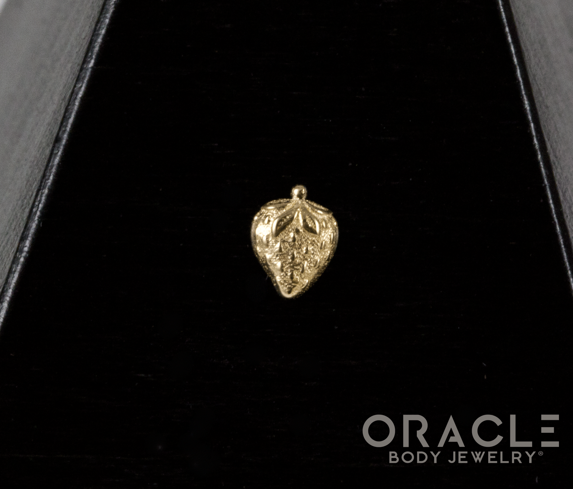 14k Strawberry Threadless End