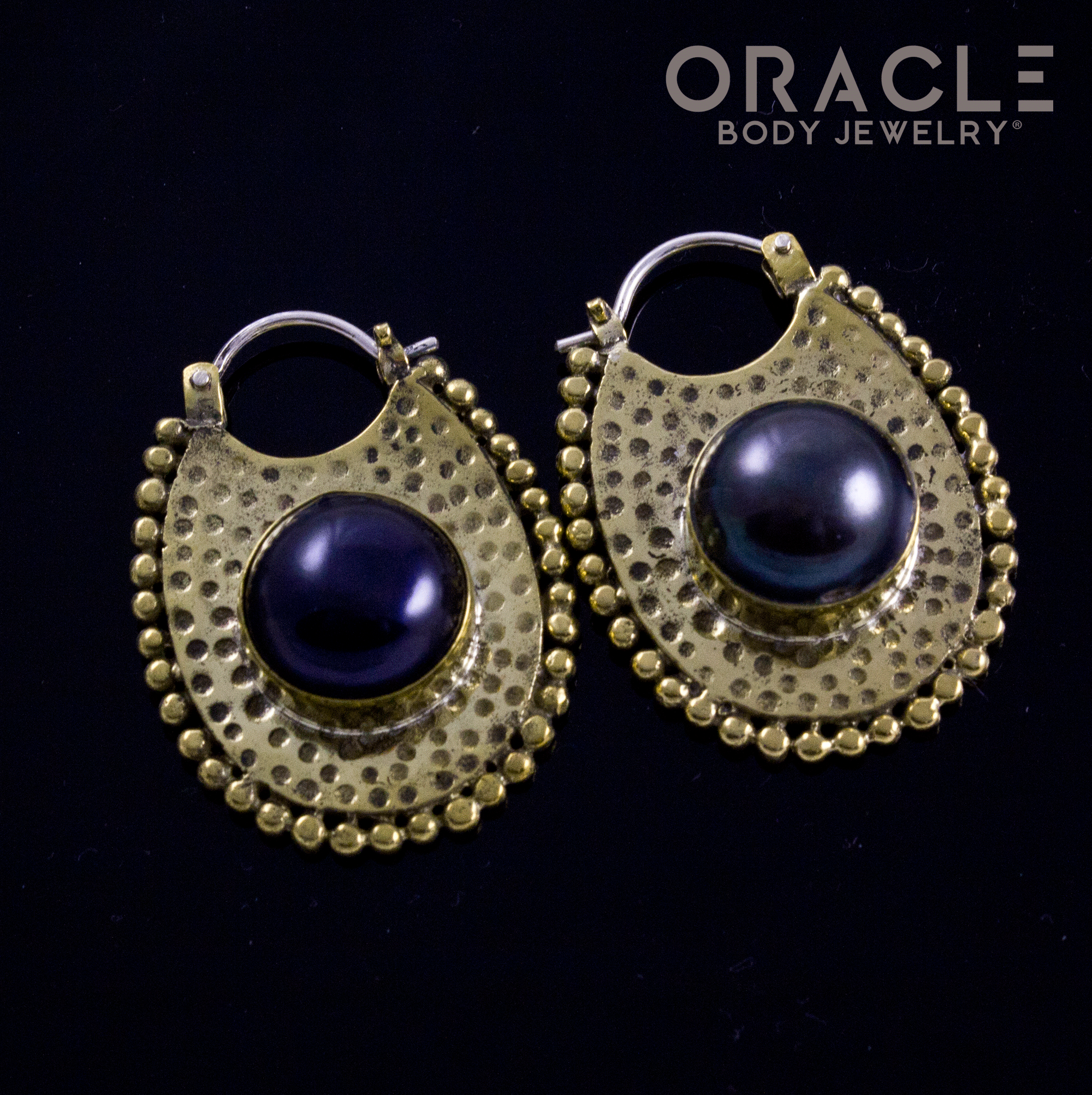 Coven with Black Pearls