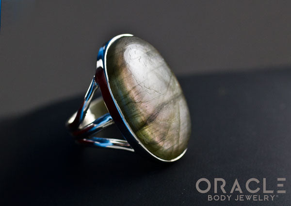 Sterling Silver ring with Labradorite Size 7