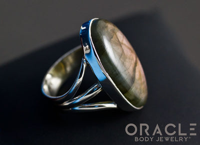Sterling Silver ring with Labradorite Size 7