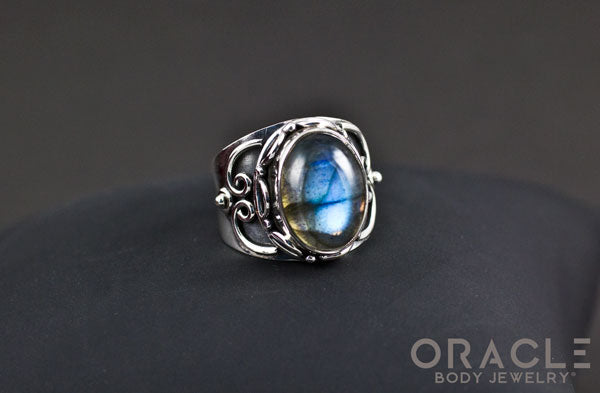 Sterling Silver ring with Labradorite Size 7