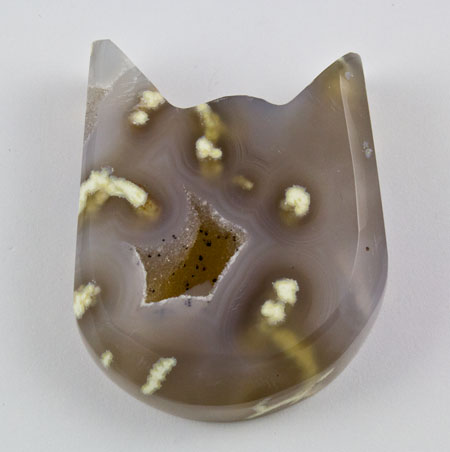 Agate Kitty Cat Carving