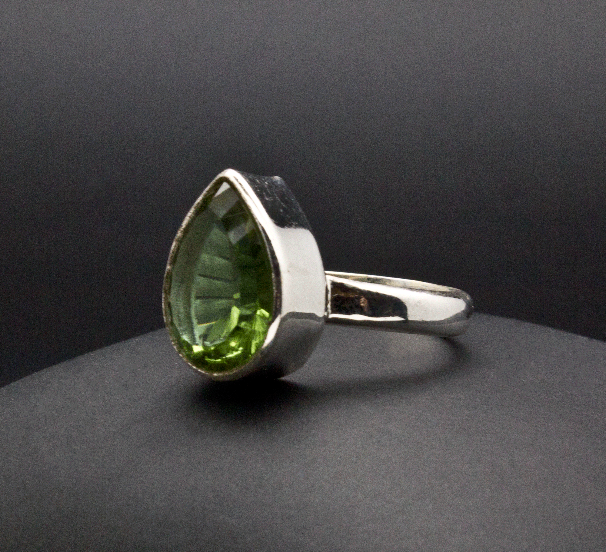 Sterling Silver Color Changing Alexandrite Ring Size 7