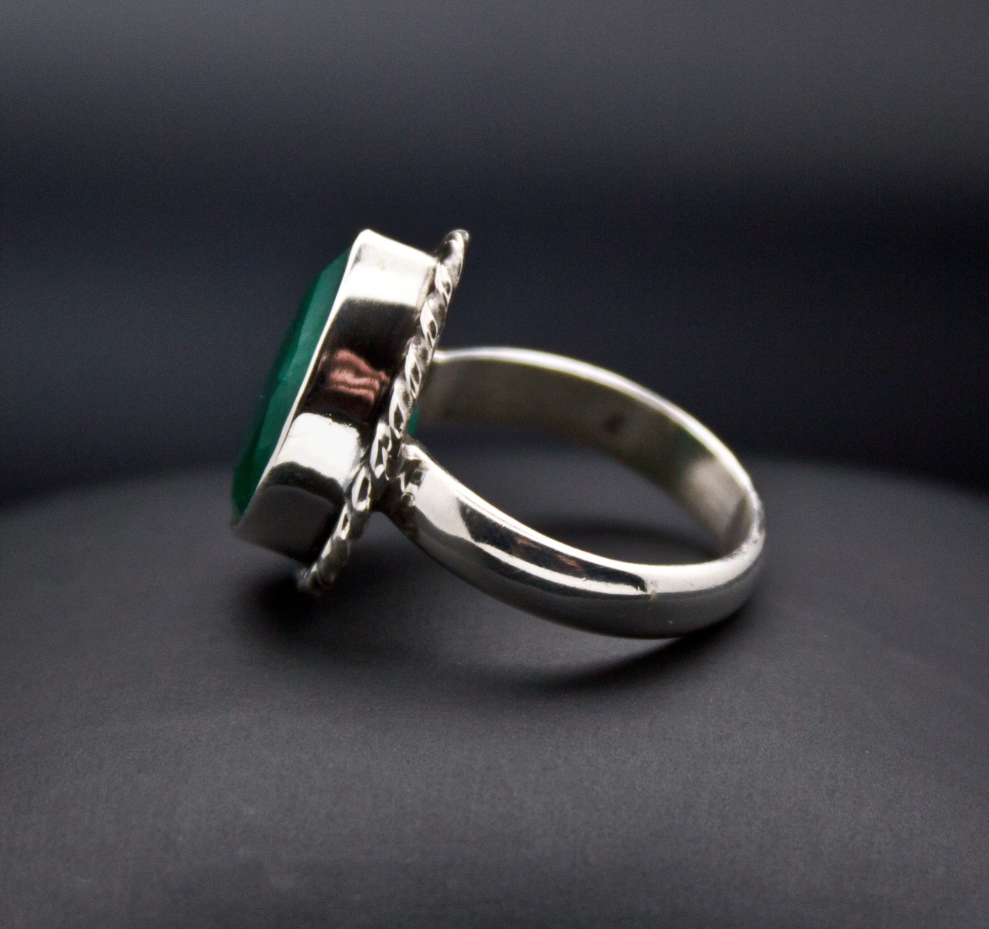 Sterling Silver Emerald Ring Size 7