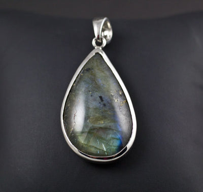 Steel Labradorite Pendant