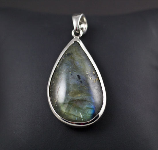 Steel Labradorite Pendant