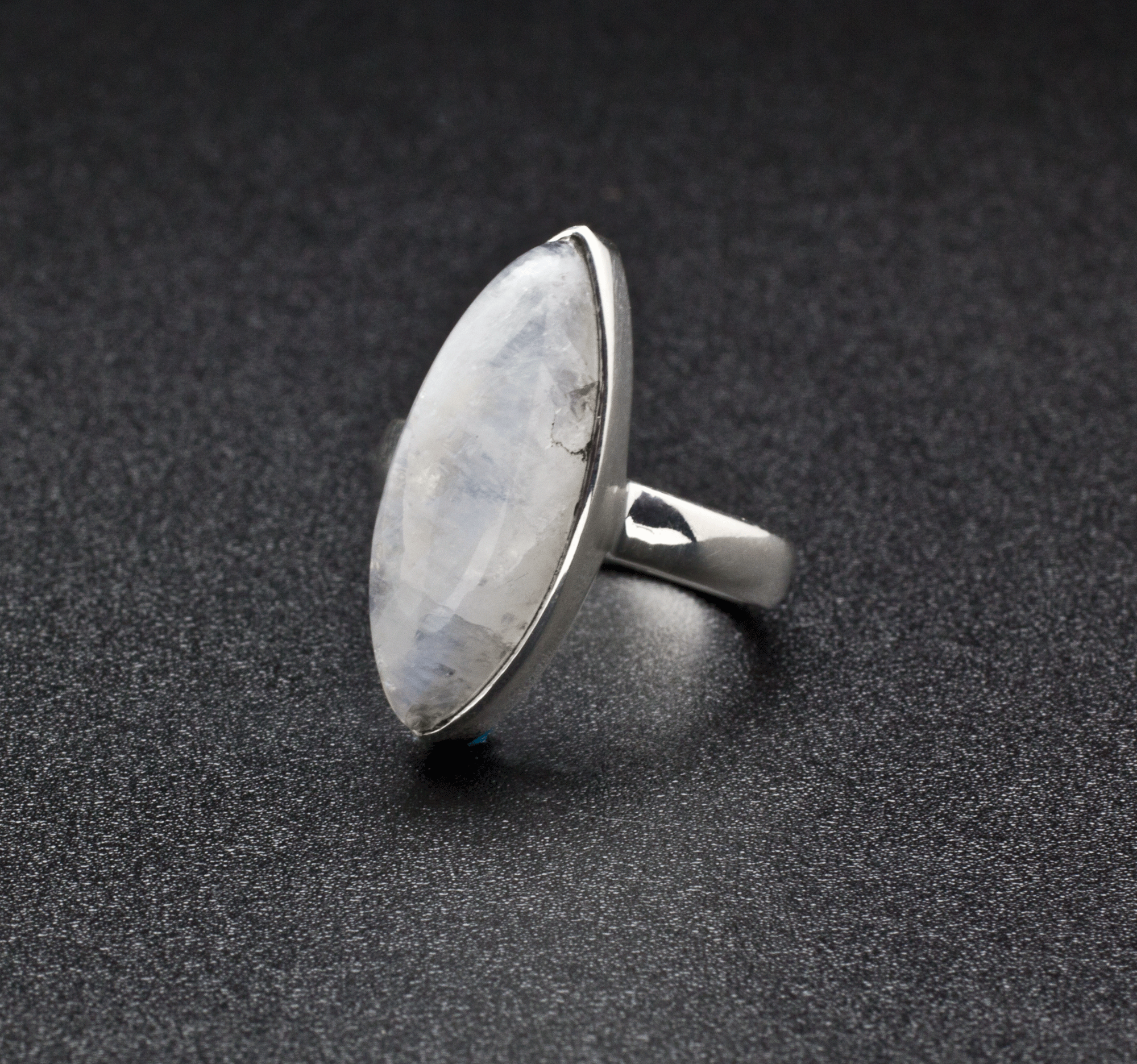 Sterling Silver Moonstone Ring Size 6