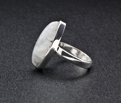 Sterling Silver Moonstone Ring Size 6