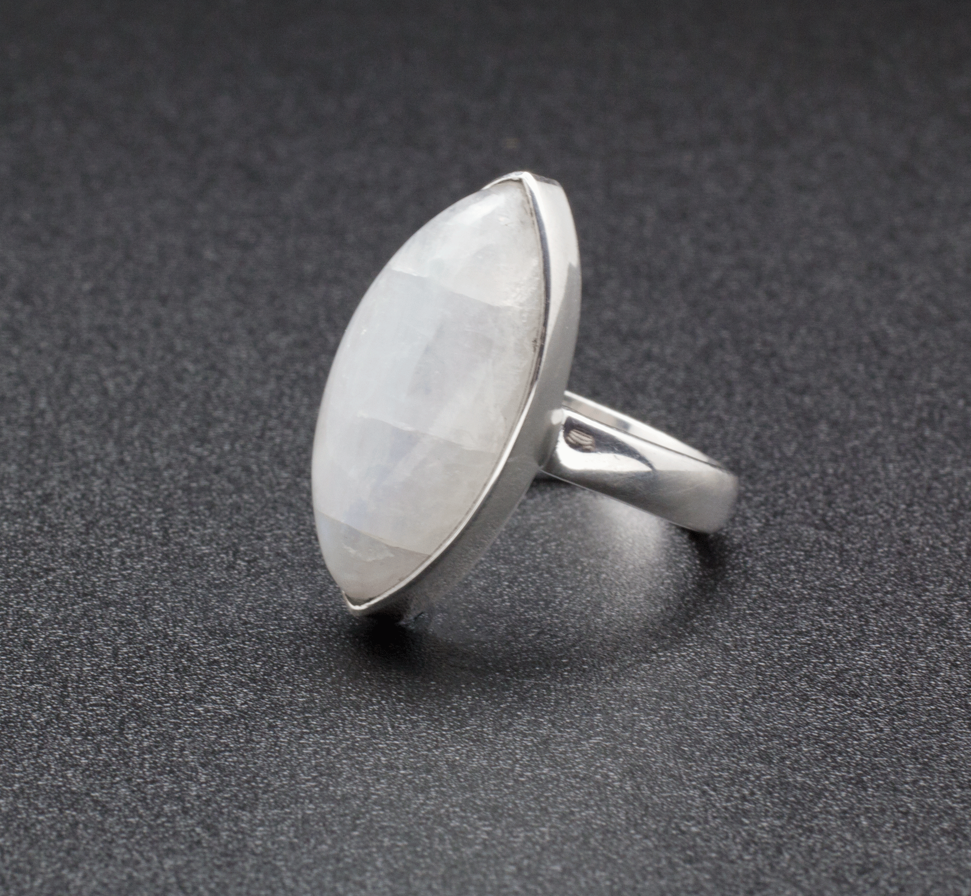 Sterling Silver Moonstone Ring Size 6