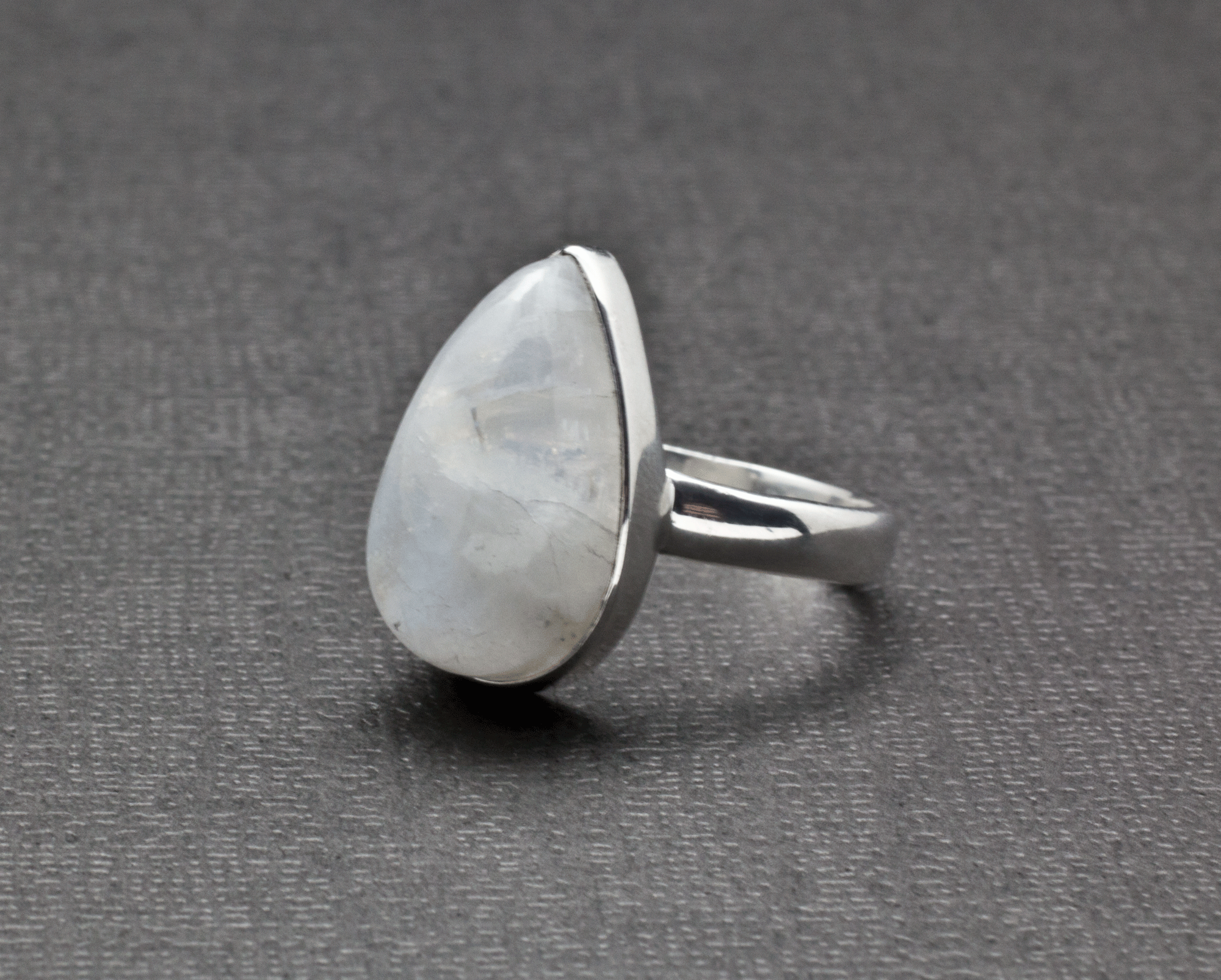 Sterling Silver Moonstone Ring Size 6