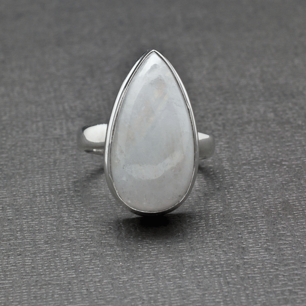 Sterling Silver Moonstone Ring Size 6
