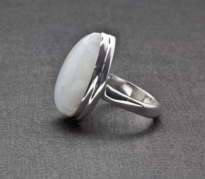 Sterling Silver Moonstone Ring Size 6