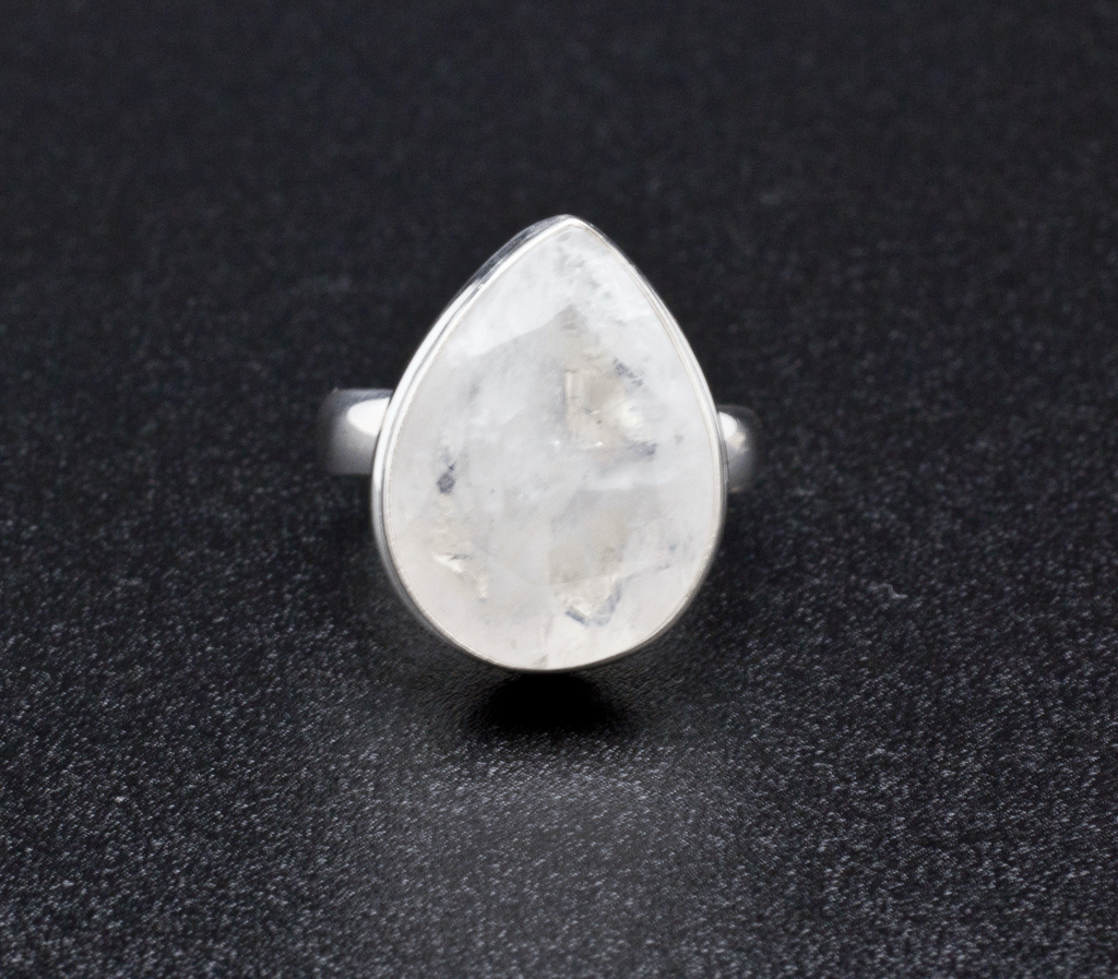 Sterling Silver Moonstone Ring Size 6.5