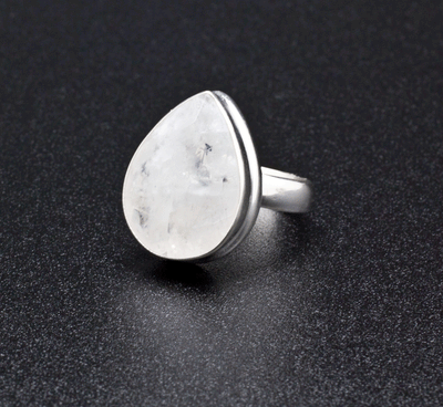 Sterling Silver Moonstone Ring Size 6.5
